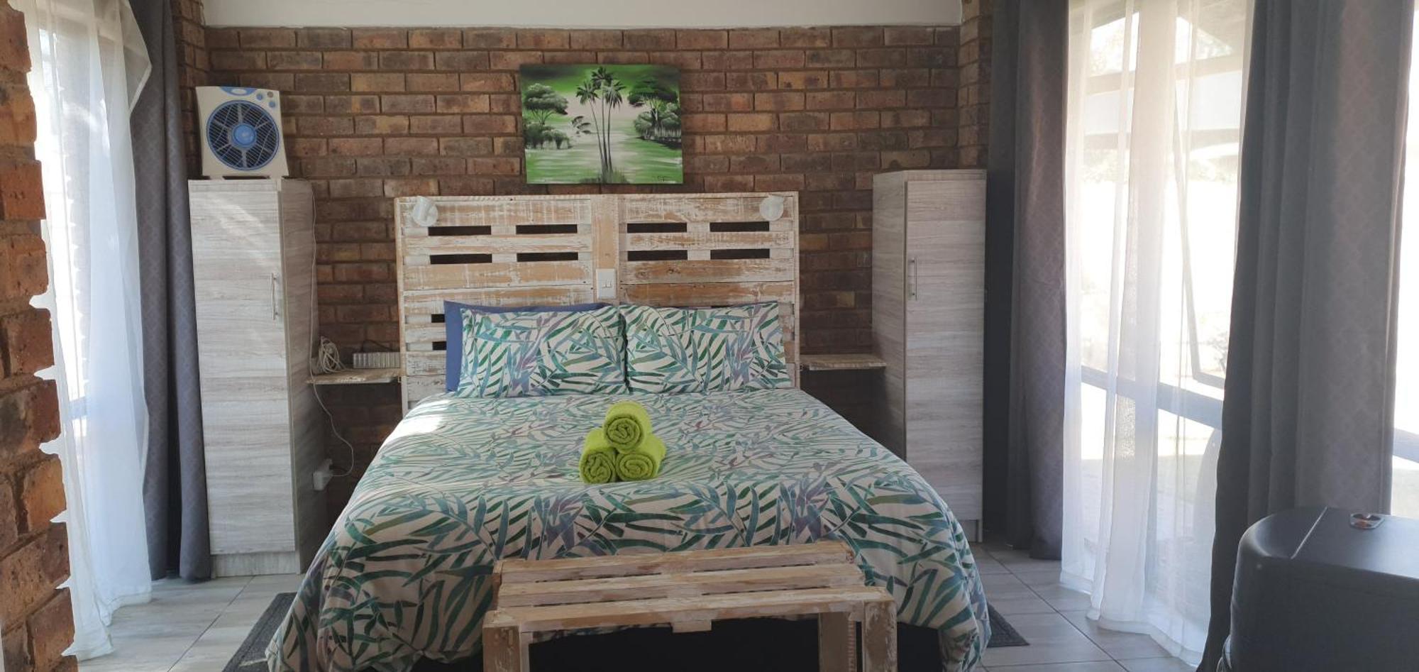 Meadows Guesthouse Germiston Exterior photo